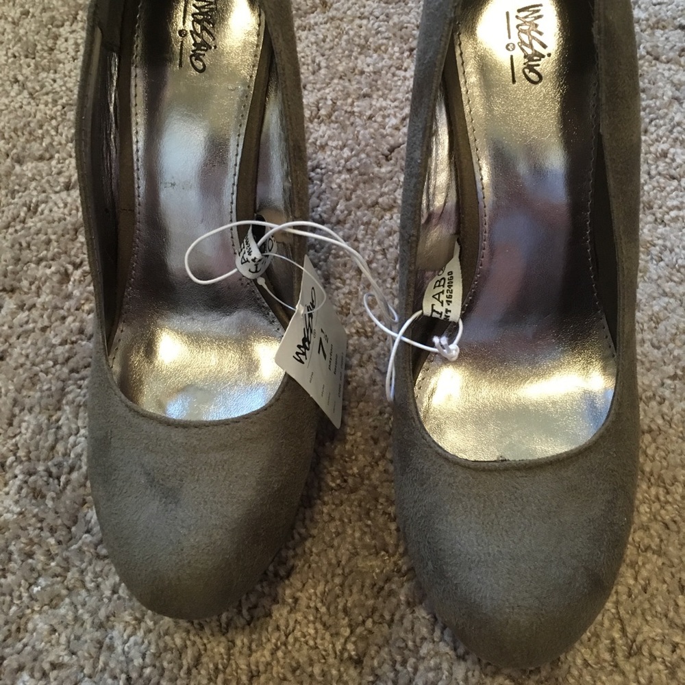 Faux suede platform wedge